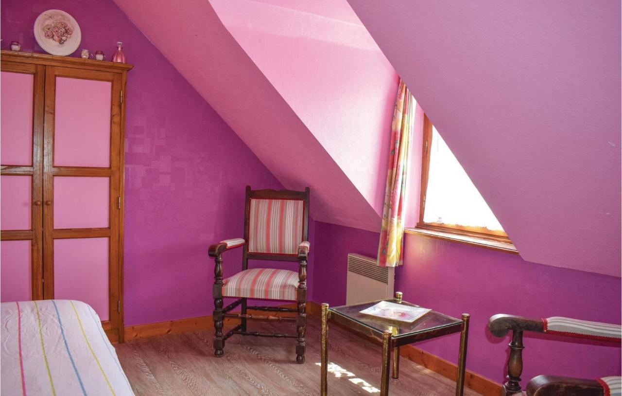 Nice Home In Plehedel With Wifi ภายนอก รูปภาพ